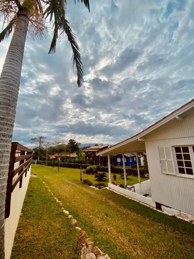 Pousada Essência do Rosa Praia do Rosa Exterior foto