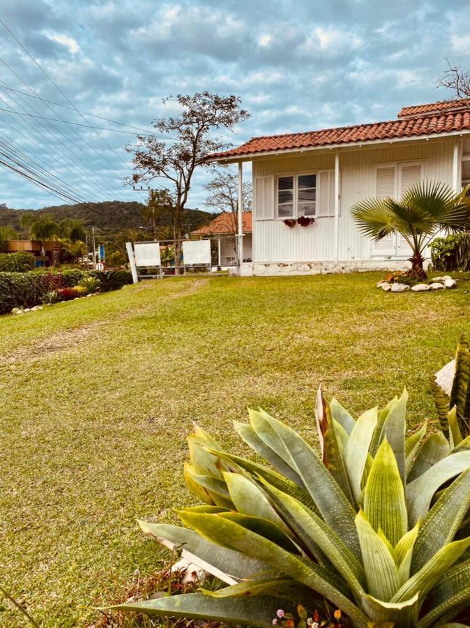 Pousada Essência do Rosa Praia do Rosa Exterior foto